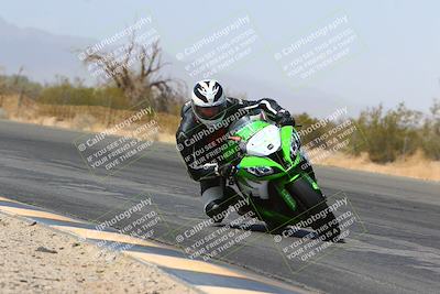 media/Mar-28-2022-Superbike Trackdays (Mon) [[b8603d0f67]]/Open Track Time/Turn 3 Inside/